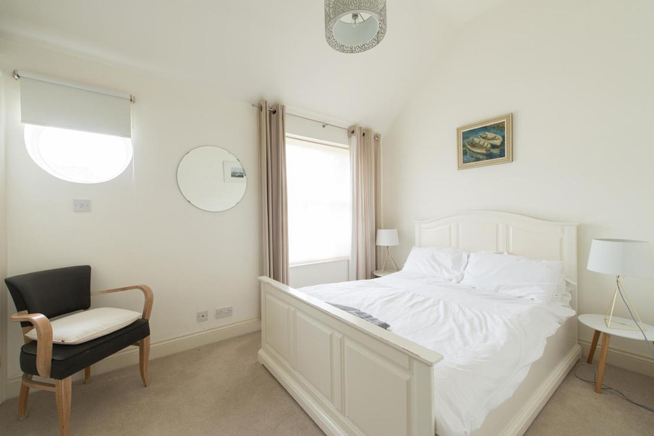 My Place Go - Cirencester Extérieur photo