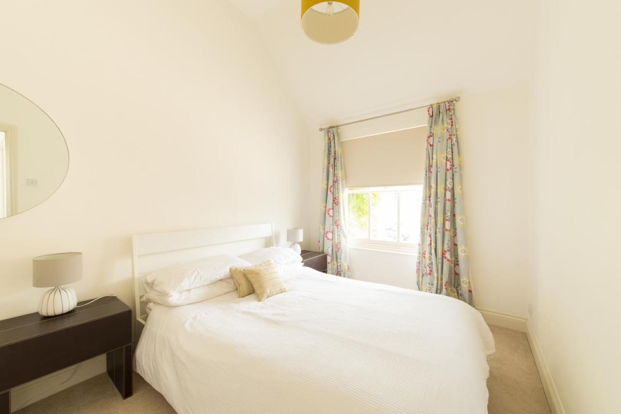 My Place Go - Cirencester Extérieur photo