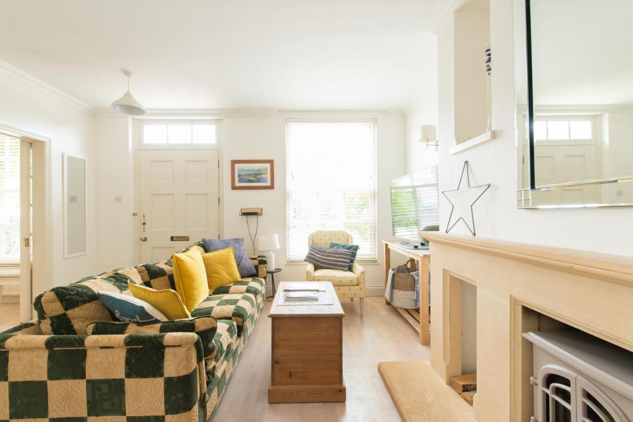 My Place Go - Cirencester Extérieur photo