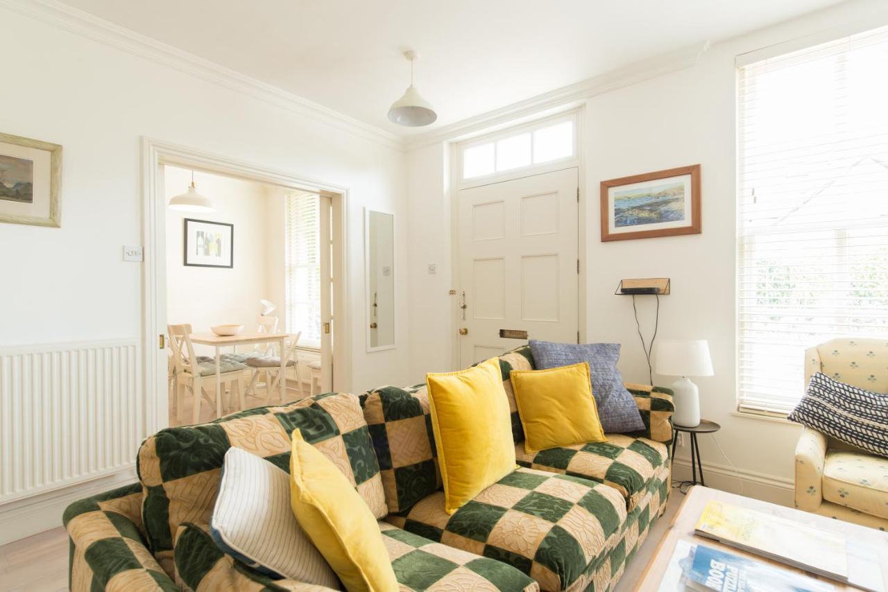 My Place Go - Cirencester Extérieur photo